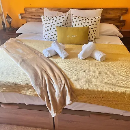 컨트리하우스 La Joya 칸델레다